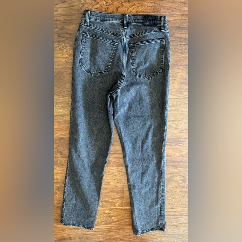 Abercrombie & Fitch Curve Love Ultra High Rise 90s Straight Jean Black Wash 8 L - Picture 2 of 10
